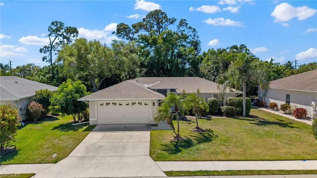 23485 Olde Meadowbrook CIR, Estero, FL 34134