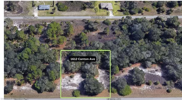 Lehigh Acres, FL 33972,1612 CANTON AVE