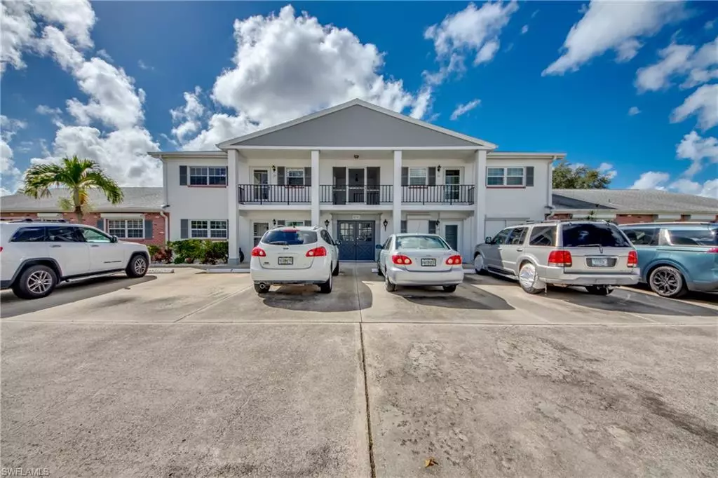 Fort Myers, FL 33919,8741 Lueck LN #5