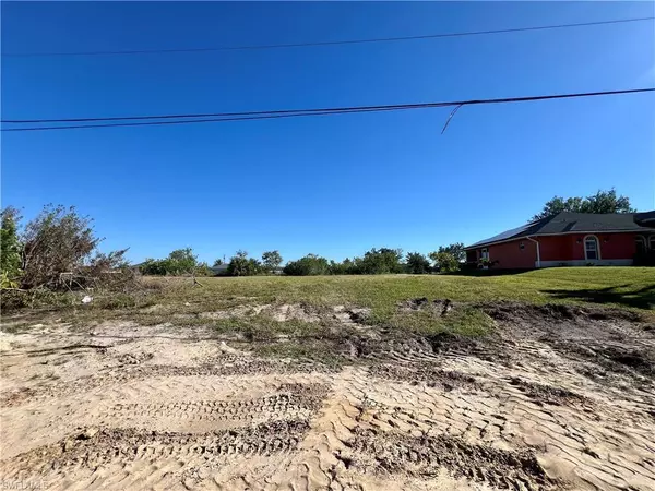 Cape Coral, FL 33909,614 NE 12th ST