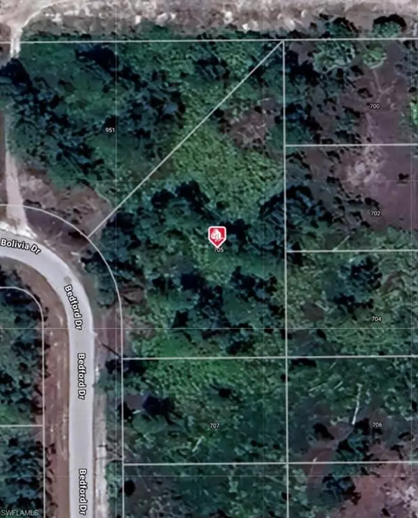 705 Bedford DR, Lehigh Acres, FL 33974