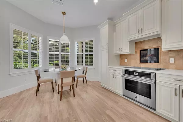 Naples, FL 34110,339 Saddlebrook LN