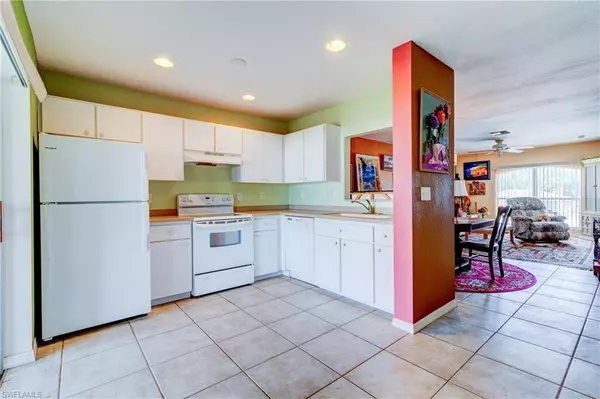 Cape Coral, FL 33914,4520 Skyline BLVD #204