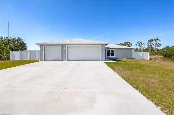 Labelle, FL 33935,6109 Pecan CT