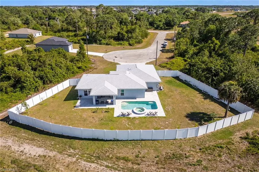 6109 Pecan CT, Labelle, FL 33935