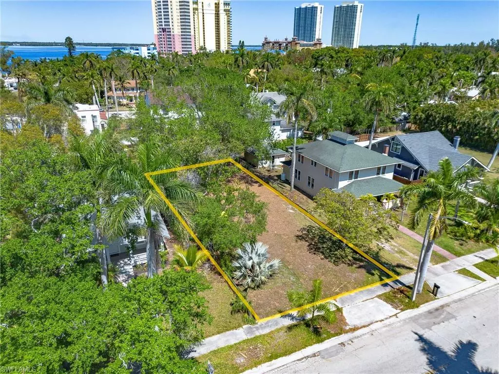 Fort Myers, FL 33916,2645 Michigan AVE