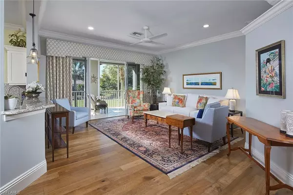 Naples, FL 34109,9045 Whimbrel Watch LN #201