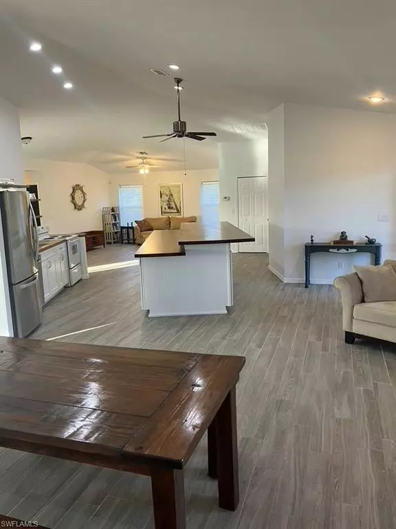 Alva, FL 33920,17950 Oak Creek RD