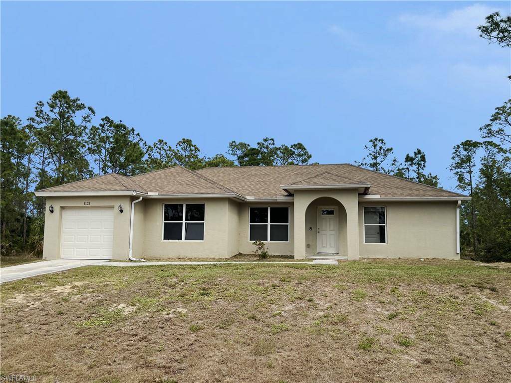 1121 Catenary ST, Lehigh Acres, FL 33974