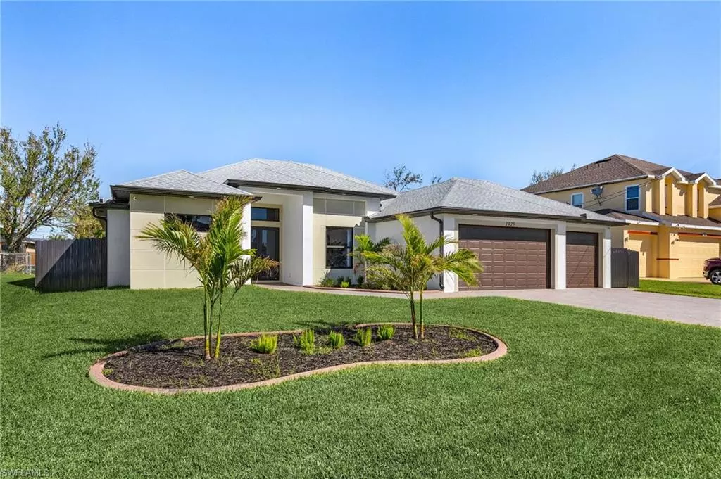 Cape Coral, FL 33991,1925 SW 3rd TER