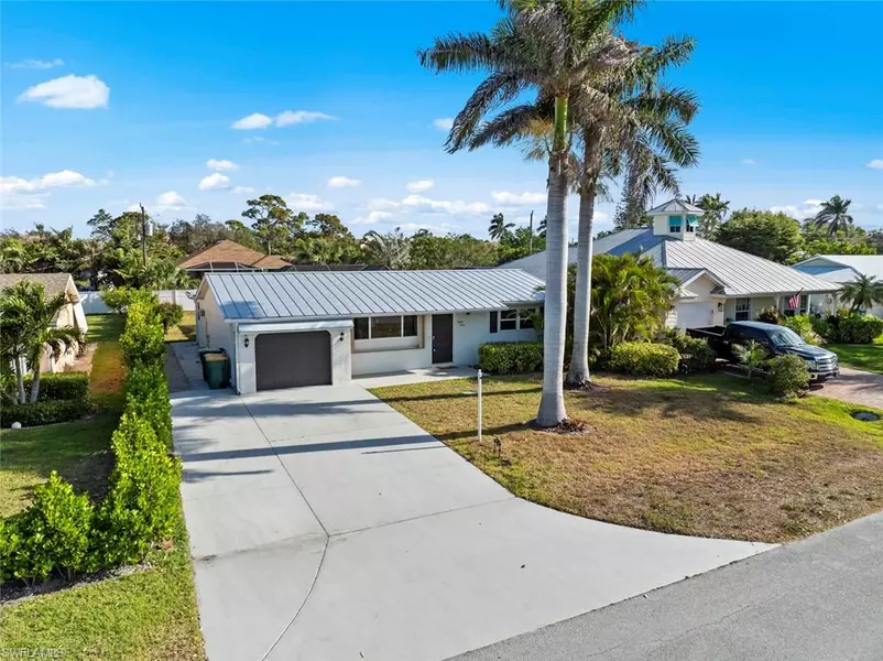 83 8th ST, Bonita Springs, FL 34134