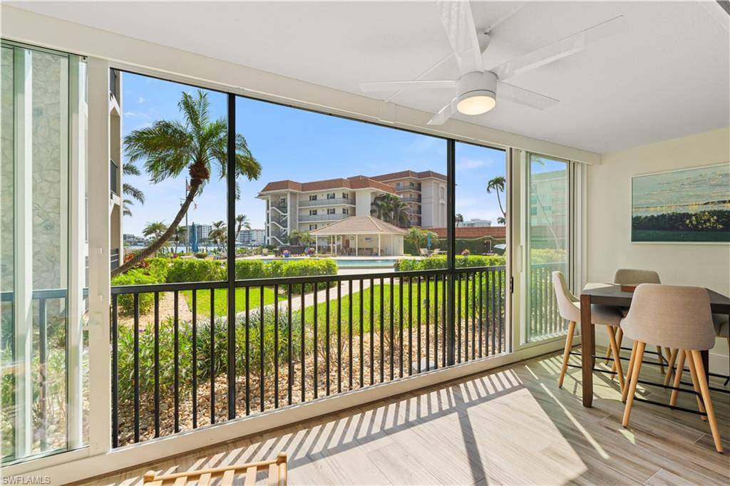 Naples, FL 34103,222 Harbour DR #104