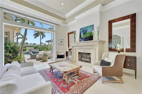 Naples, FL 34105,2052 Isla Vista LN