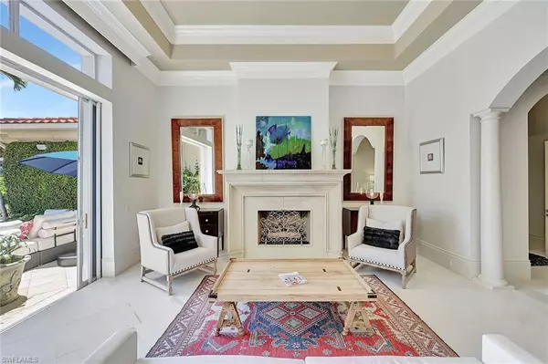 Naples, FL 34105,2052 Isla Vista LN