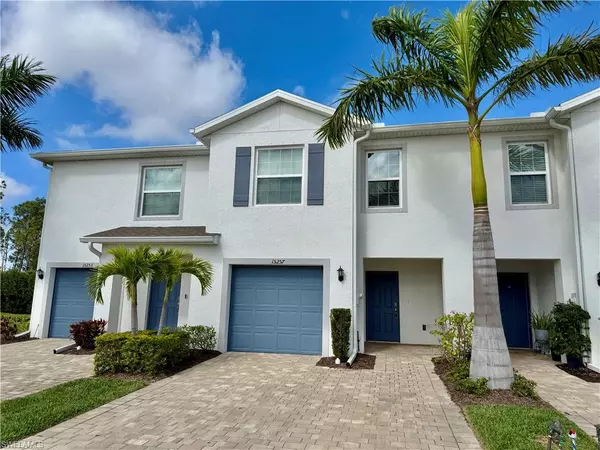15257 Wildflower CIR, Naples, FL 34119