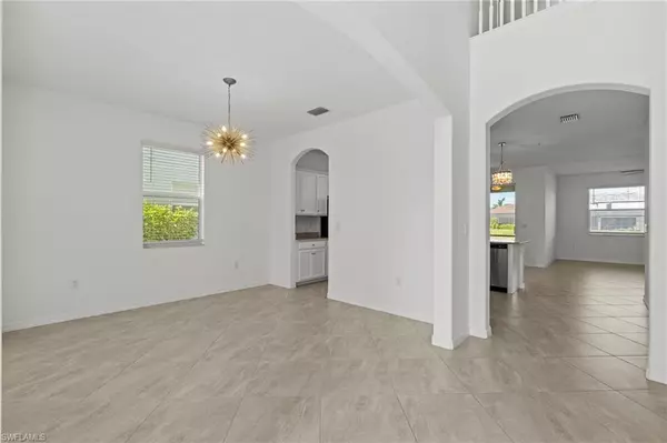 Naples, FL 34120,2111 Hamlin ST
