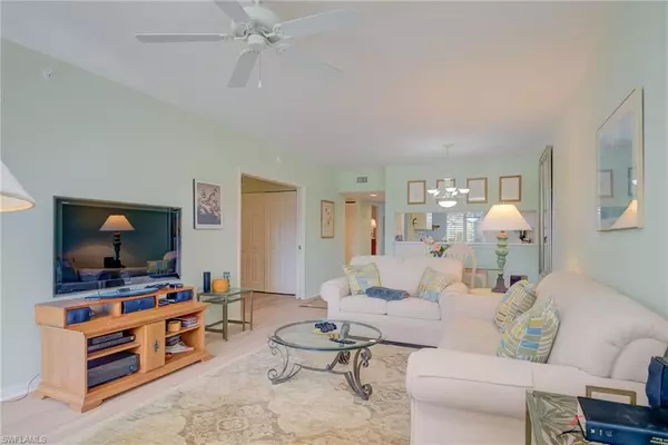 Estero, FL 33928,20151 Ian CT #102