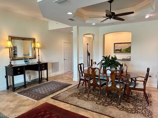 Naples, FL 34120,9221 Quartz LN #9-102