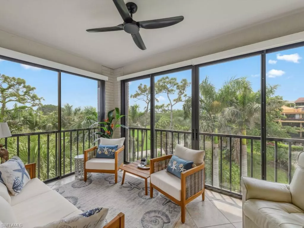 Naples, FL 34108,6760 Pelican Bay BLVD #342