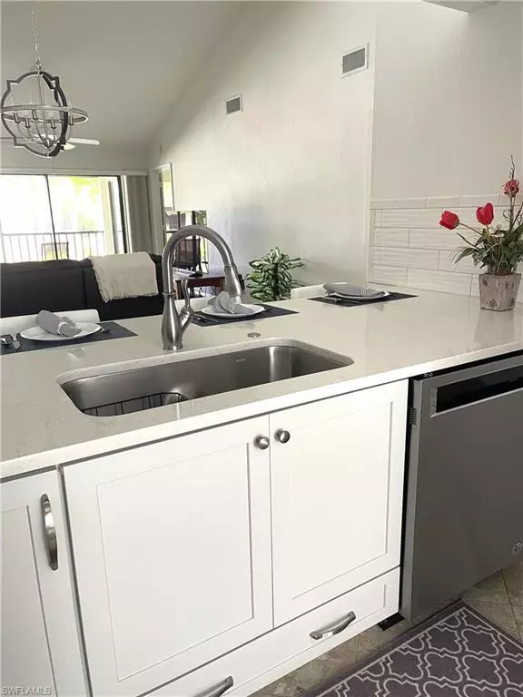 Naples, FL 34112,4211 Chantelle DR #C203