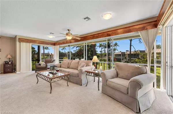 Naples, FL 34102,1549 Sandpiper ST #66
