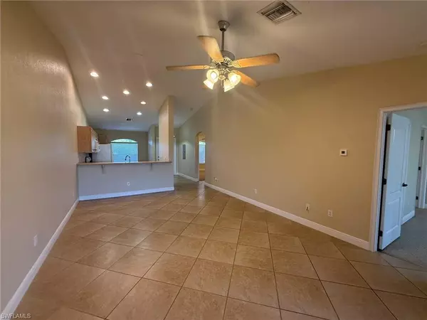 Cape Coral, FL 33991,264 SW 3rd TER #201