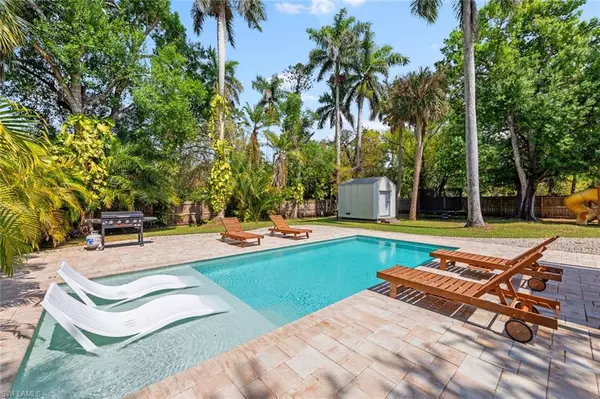 2723 Second ST, Fort Myers, FL 33916