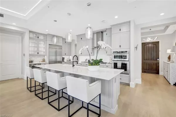 16328 Corsica WAY #101 Naples, FL 34110