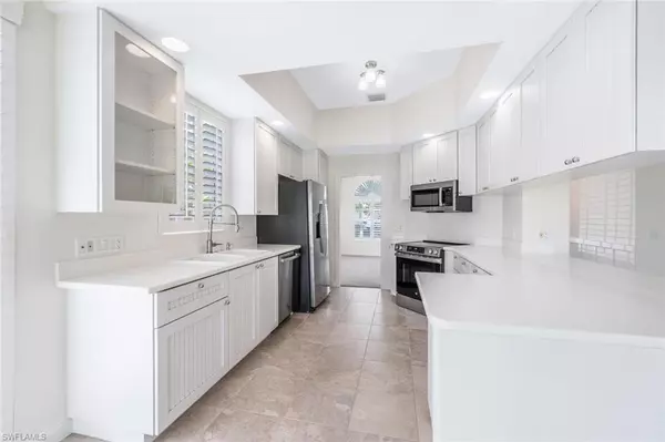 8511 Alessandria CT, Naples, FL 34114