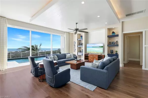 Fort Myers Beach, FL 33931,8180 Estero BLVD