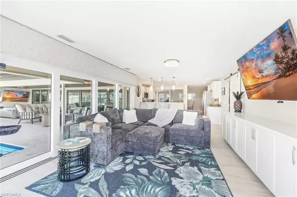 Cape Coral, FL 33904,2286 SE 28th ST