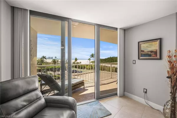 380 Seaview CT #307, Marco Island, FL 34145