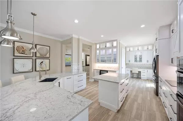 Naples, FL 34110,1385 Remington CT #8201