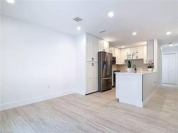 Naples, FL 34102,1435 Curlew AVE #4