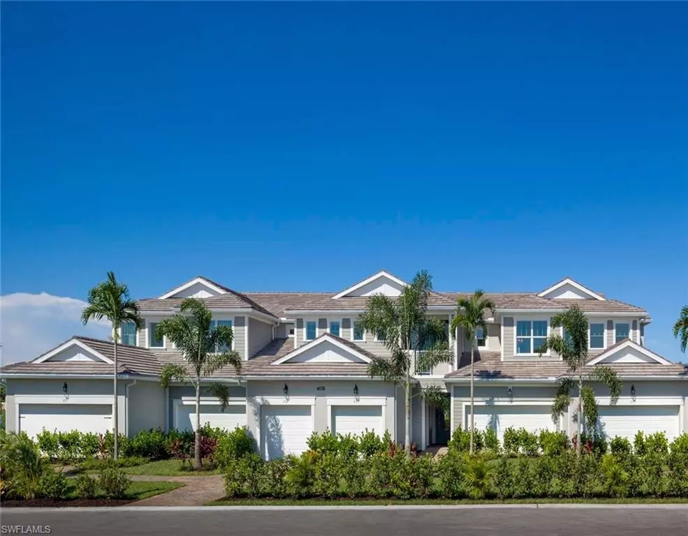 Naples, FL 34112,4578 Arboretum CIR #102