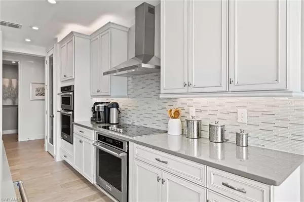 Naples, FL 34112,4578 Arboretum CIR #101