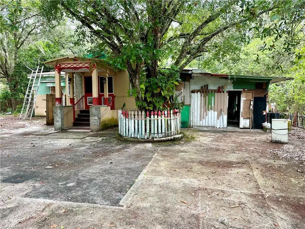 Clewiston, FL 33440,620 S Jinete ST