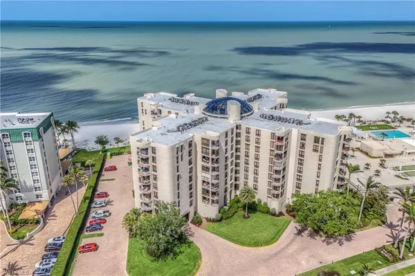 Naples, FL 34103,3115 Gulf Shore BLVD N #112S