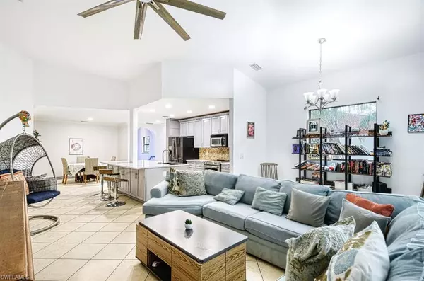 Bonita Springs, FL 34135,27020 Adriana CIR #201