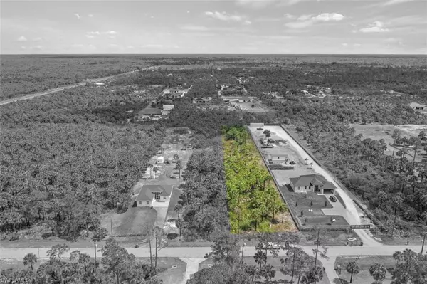 Naples, FL 34117,2685 38th AVE SE