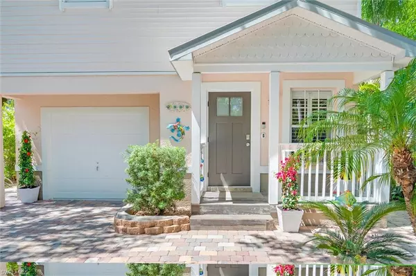 Naples, FL 34112,2800 Lakeview DR #5