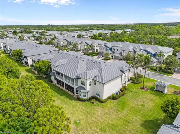 Estero, FL 33928,21584 Baccarat LN #101