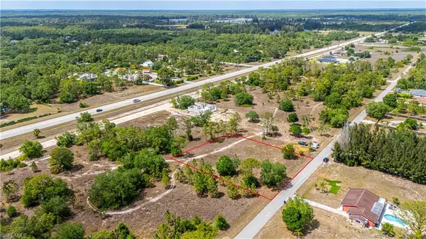 Lehigh Acres, FL 33972,1407 Robert AVE