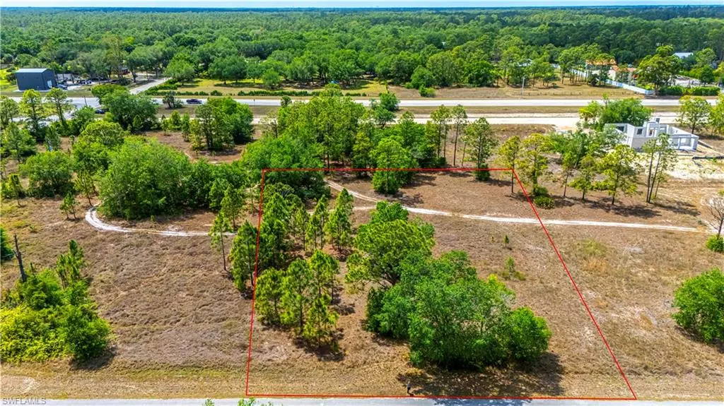 Lehigh Acres, FL 33972,1407 Robert AVE
