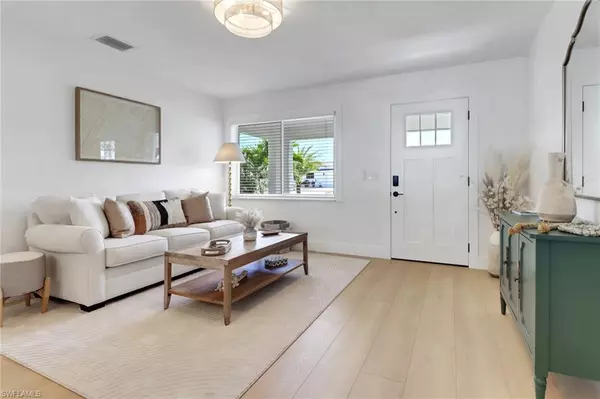 Naples, FL 34103,4525 Fluvia AVE