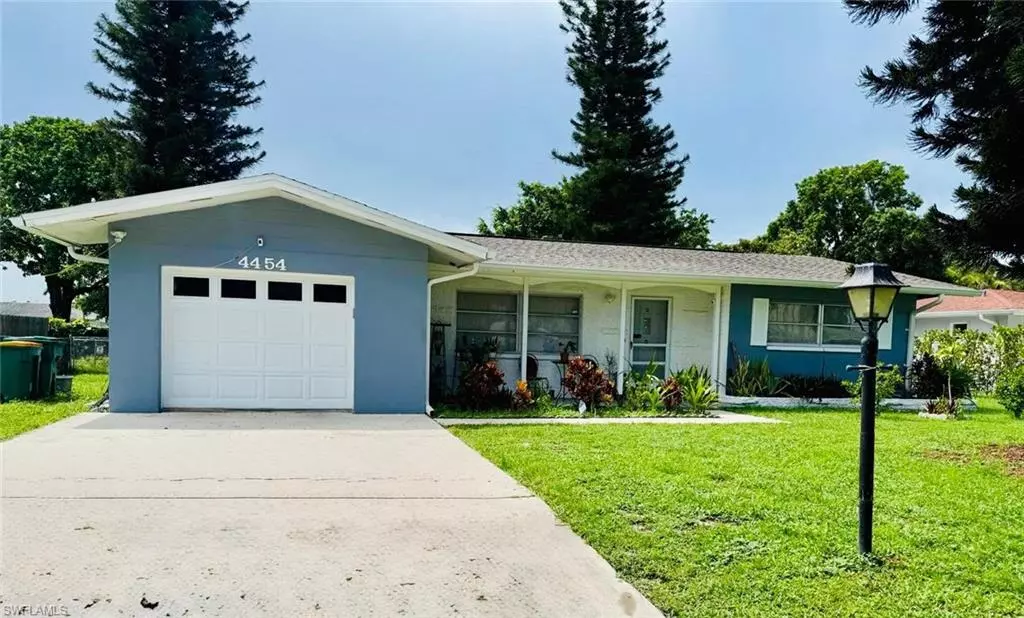 Naples, FL 34116,4454 19th PL SW