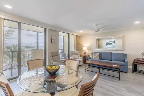 Marco Island, FL 34145,10 Tampa PL #402