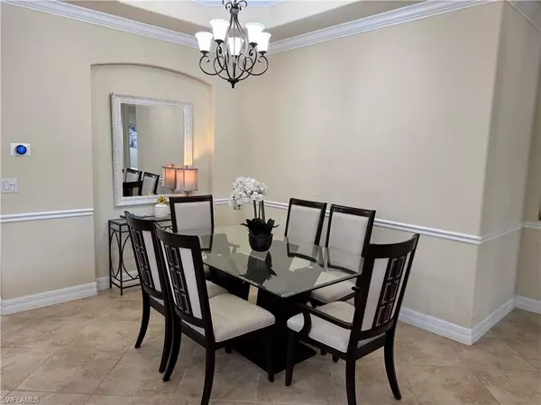 Naples, FL 34114,2930 Aviamar CIR