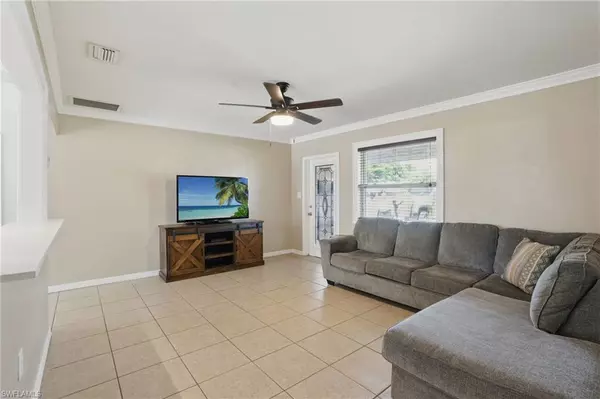 North Fort Myers, FL 33917,2123 W Gardenia CIR