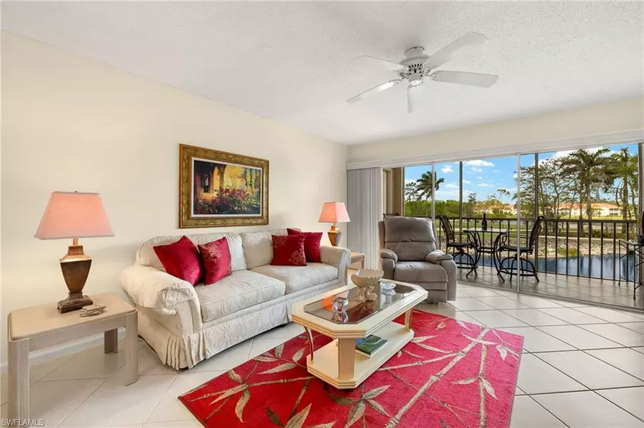 7065 Dennis CIR #F203, Naples, FL 34104